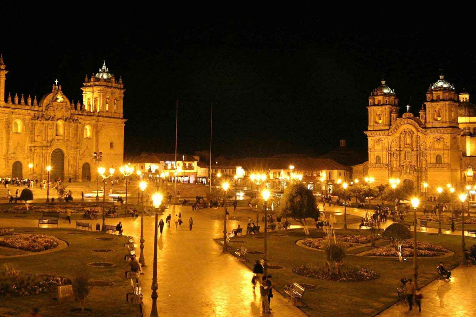 CUZCO-NOCHE-1920x1280-1620x1080